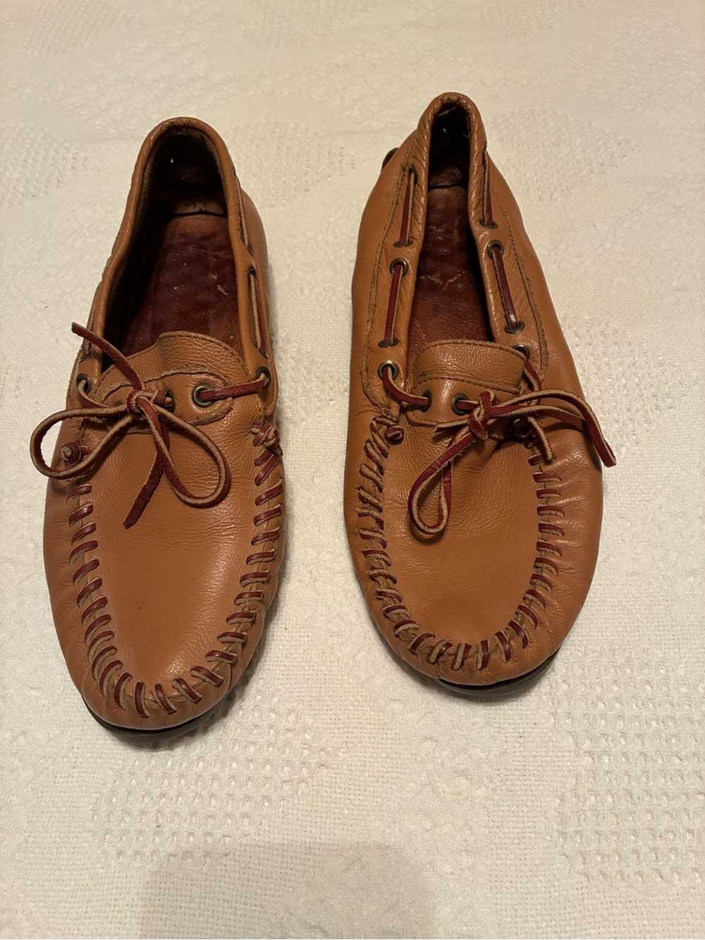 Men's Classic Tan Native American Leather Moccasin Loafers